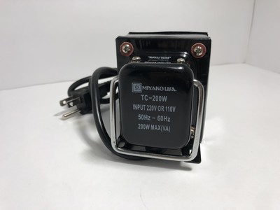 Transformador Bidireccional 200W (220V/110V o 110V/220V) - Diacon